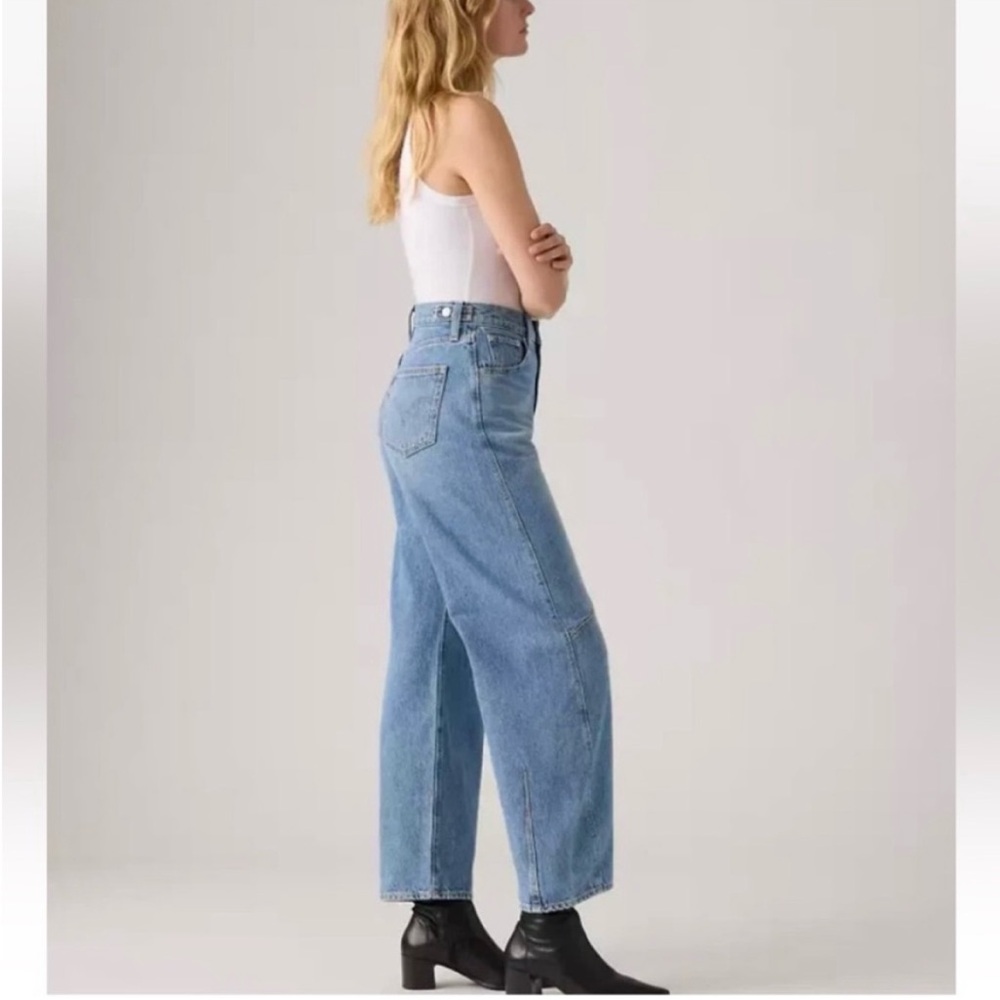 NWT Levi’s Cinch Barrel Jeans - Picture 3 of 14